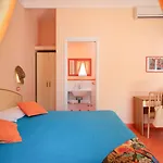 Sirena Hotel 3*