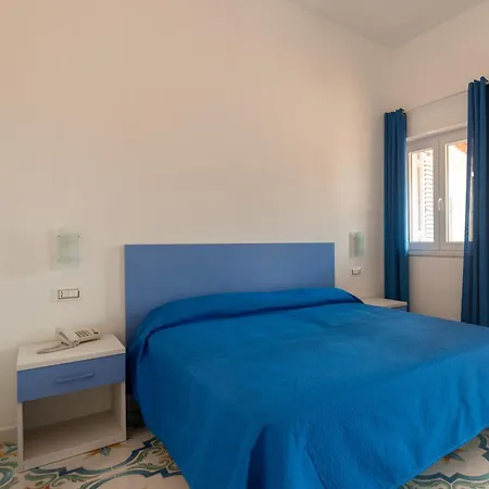 Sirena Hotel 3*