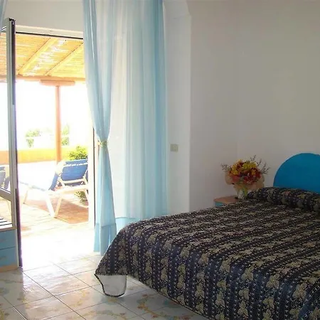 Hotel Sirena 3*